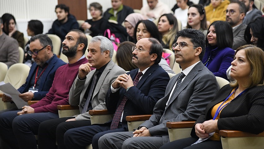 Erzurum Teknik Üniversitesi, eş zamanlı ICBES ve ICHER sempozyumlarına ev sahipliği yaptı
