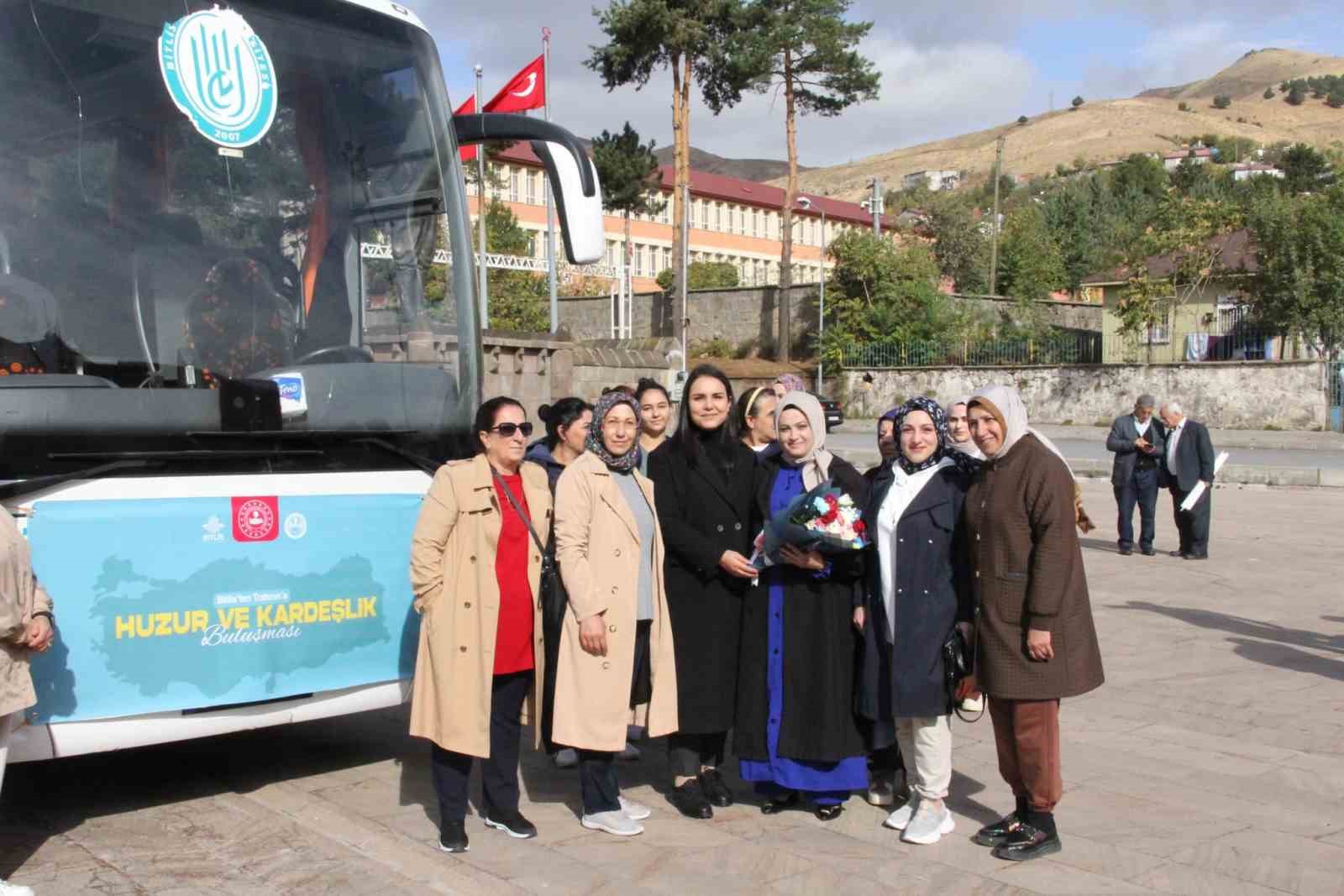 Bitlis’ten Trabzon’a “Huzur ve Kardeşlik Buluşması” projesi
