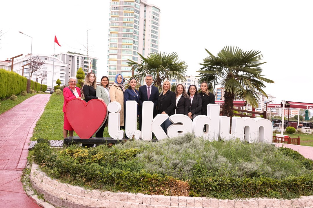 Başkan Kurnaz: “Muhtarlarımızla güç birliği içinde İlkadımımıza hizmet edeceğiz”
