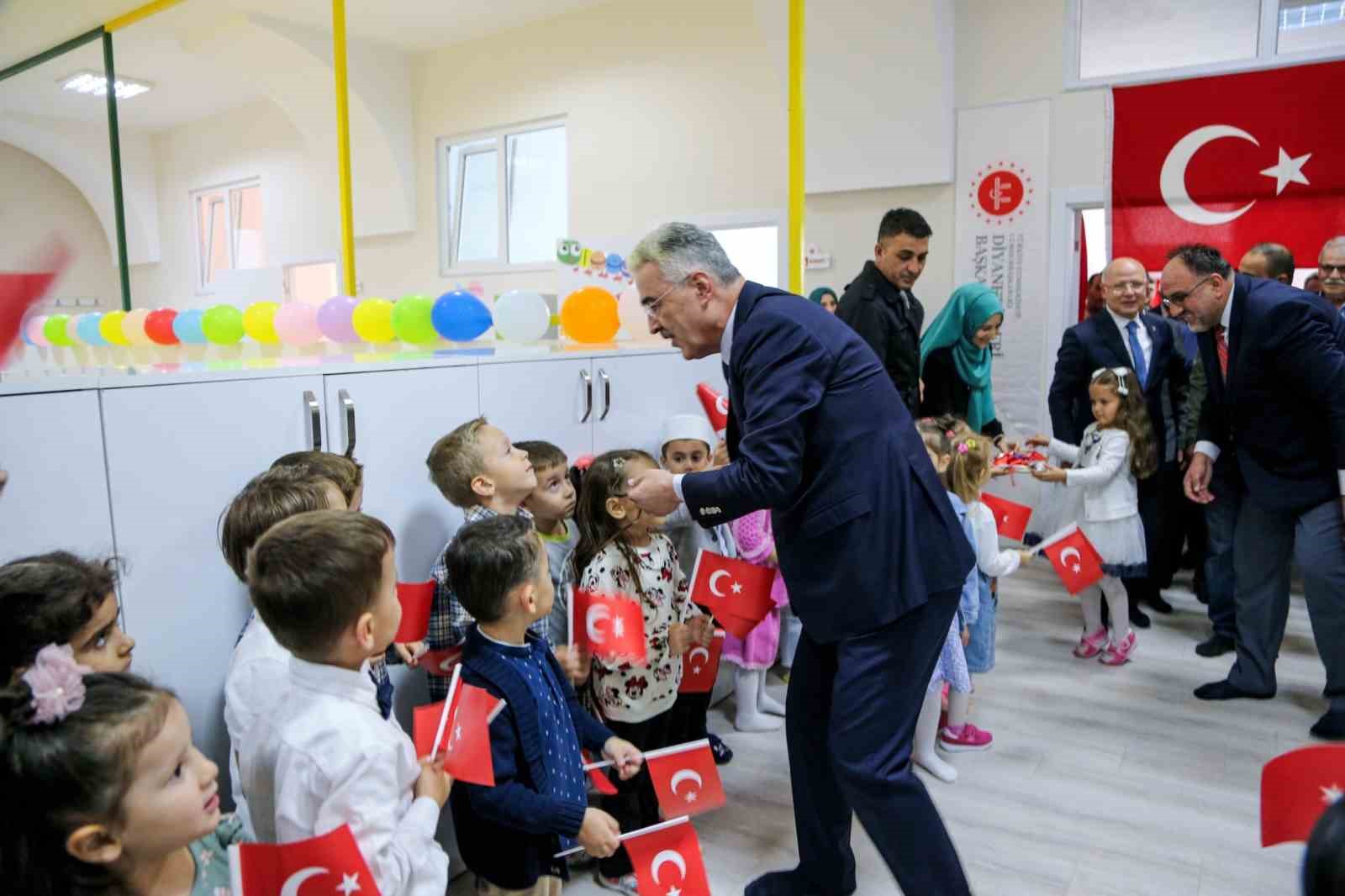 15 Temmuz Şehitler Cami Ferhat Can Günaydın Kur’an Kursu hizmete açıldı
