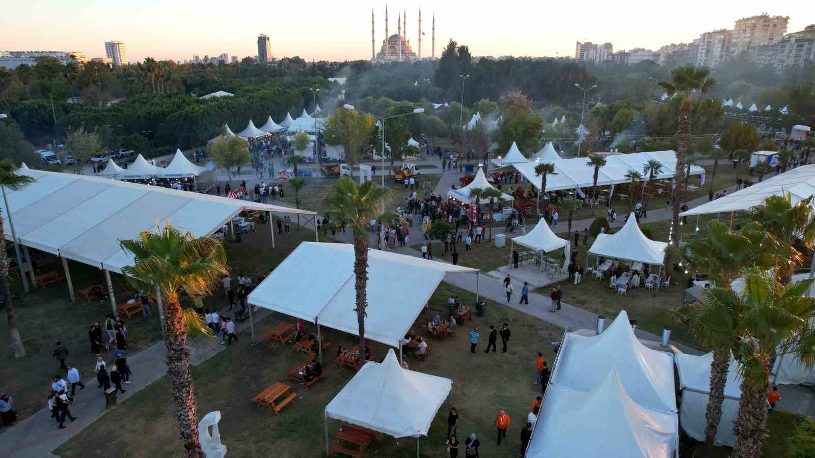 8. Uluslararası Adana Lezzet Festivali’nin mangal ateşi yakıldı
