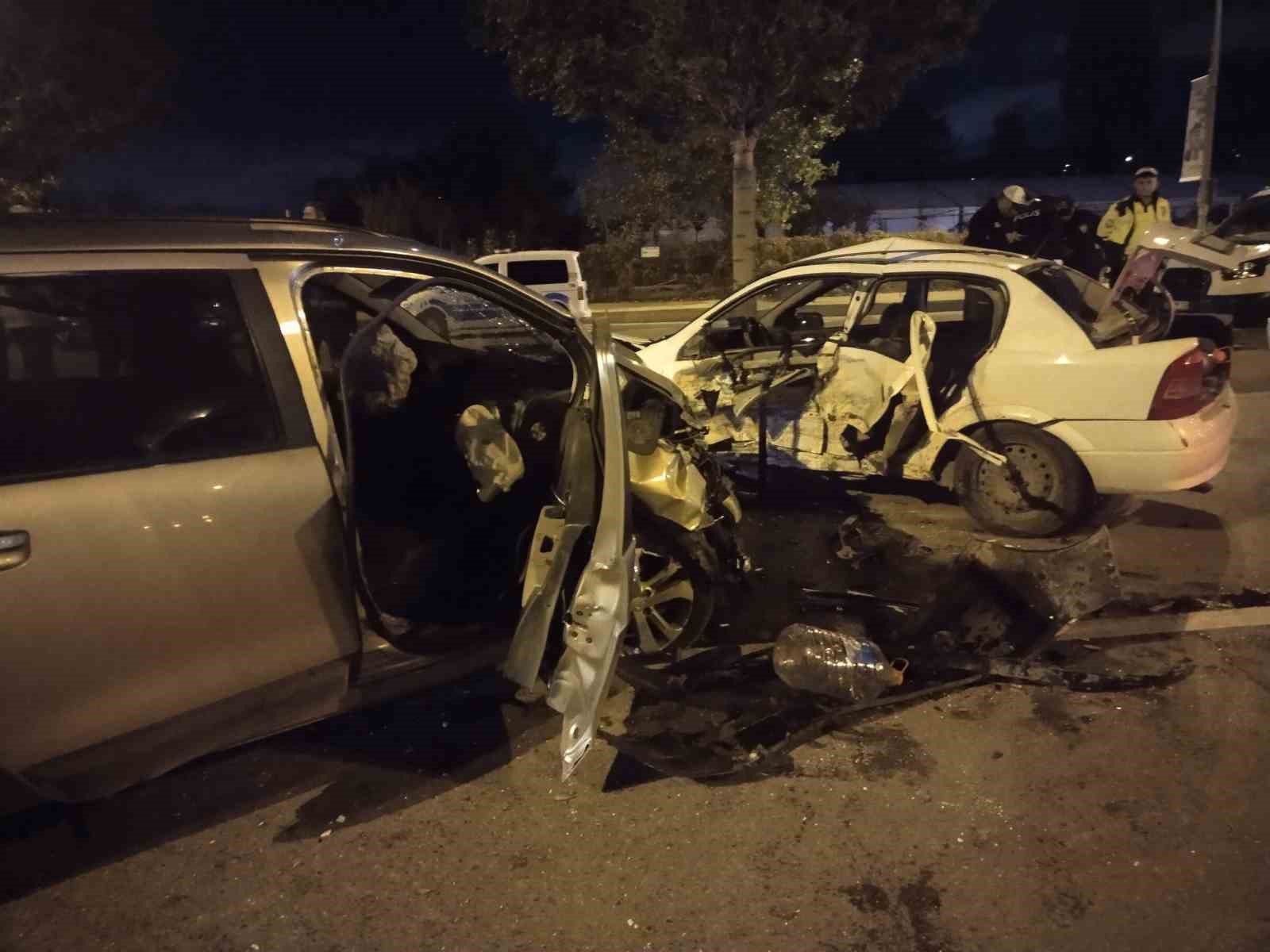 Maltepe’de trafik kazası: 2 yaralı
