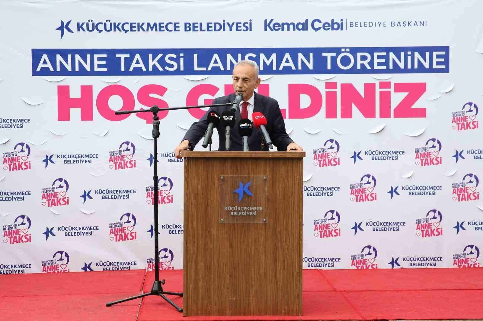 Küçükçekmece Belediyesi’nden ’Anne taksi’ projesi hayata geçirildi
