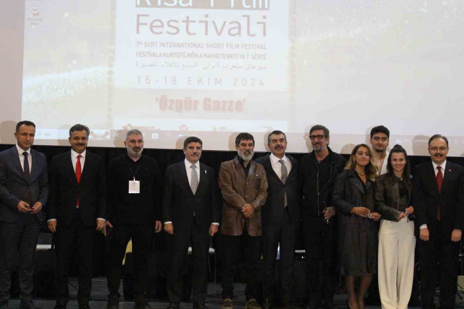 Bakan Tekin, 7. Siirt Uluslararası Kısa Film Festivali’ne katıldı
