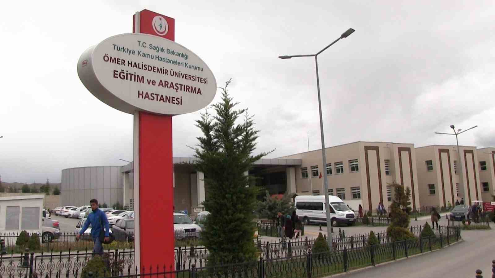 Hastanede yoğunluk yaşanan bölümlere çözüm üretiliyor
