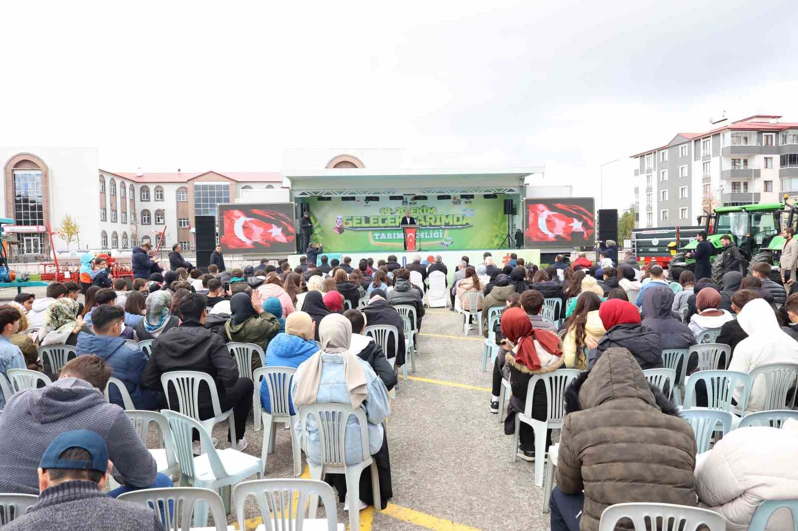 Erzurum’da tarım şenliği
