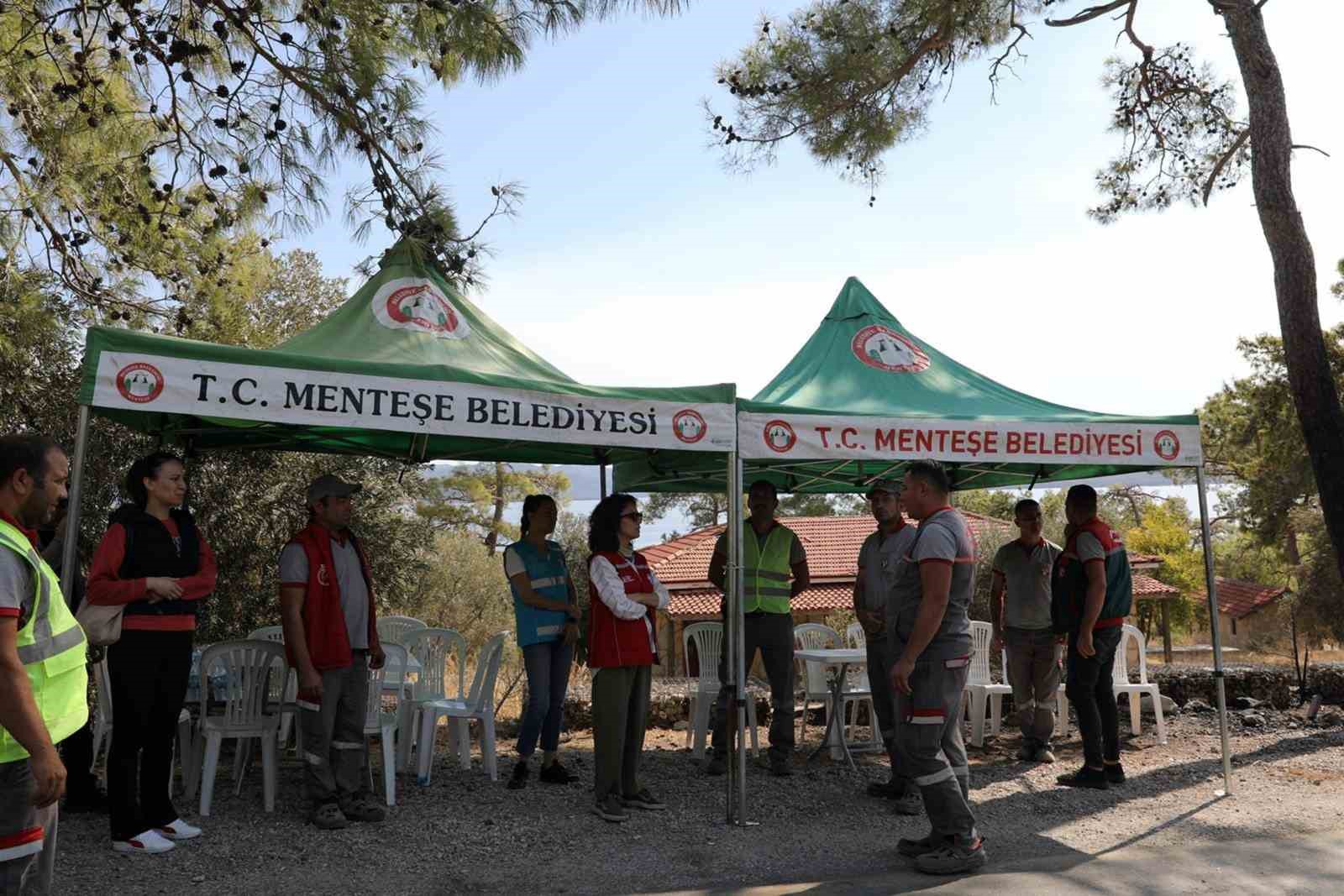 Başkan Köksal, “Ekiplerimiz söndürme çalışmalarına destek vermeye devam ediyor”
