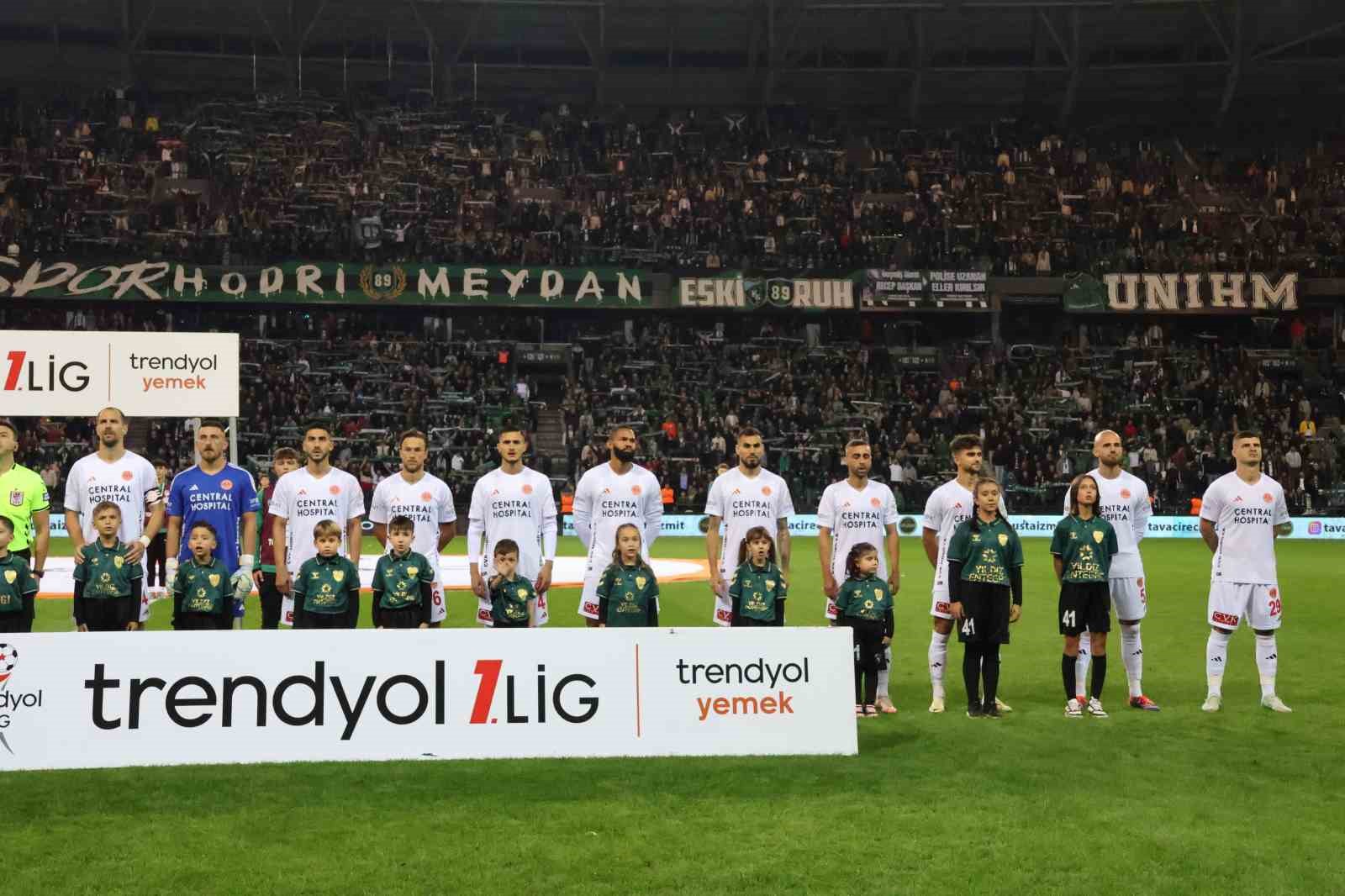 Trendyol 1. Lig: Kocaelispor: 1  - Ümraniyespor: 0
