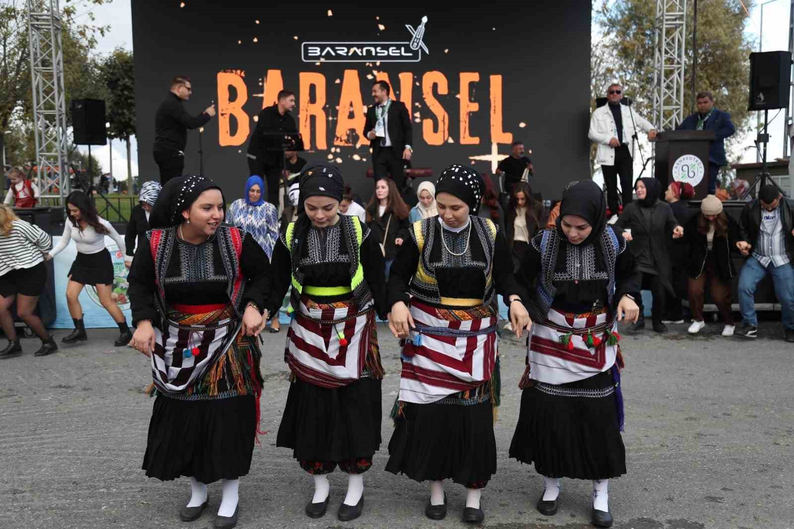 Giresun’un kültürel zenginlikleri Arnavutköy’de Hemşehri Günleri’nde vatandaşlarla buluştu
