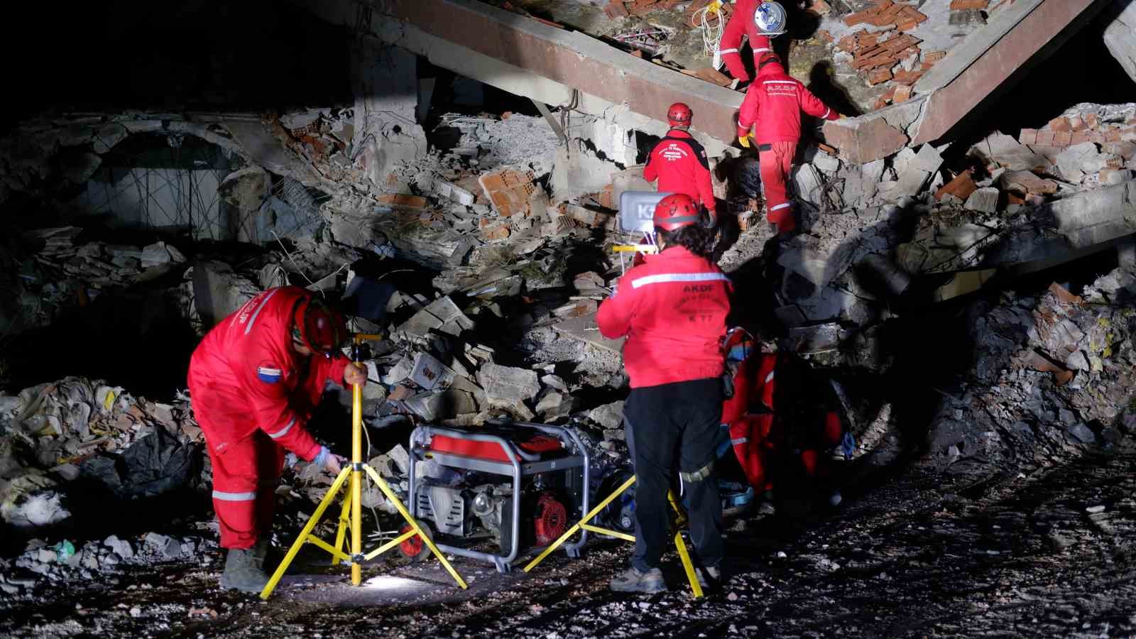 Muhtemel İstanbul depremine hazırlanan Edirne’de nefesleri kesen tatbikat
