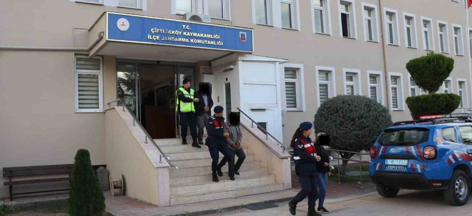 Yalova merkezli 8 ilde eş zamanlı operasyonla yediemin çetesi çökertildi
