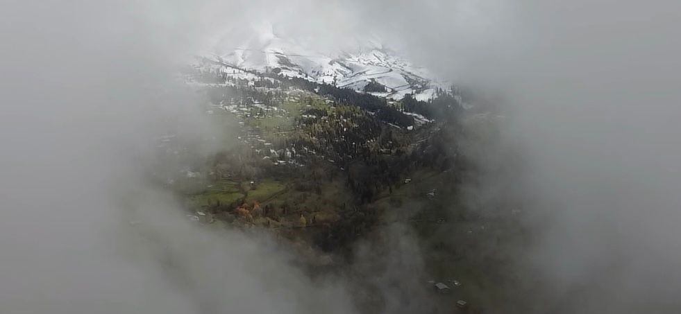 Artvin’de sonbahar ve kış manzaraları aynı karede
