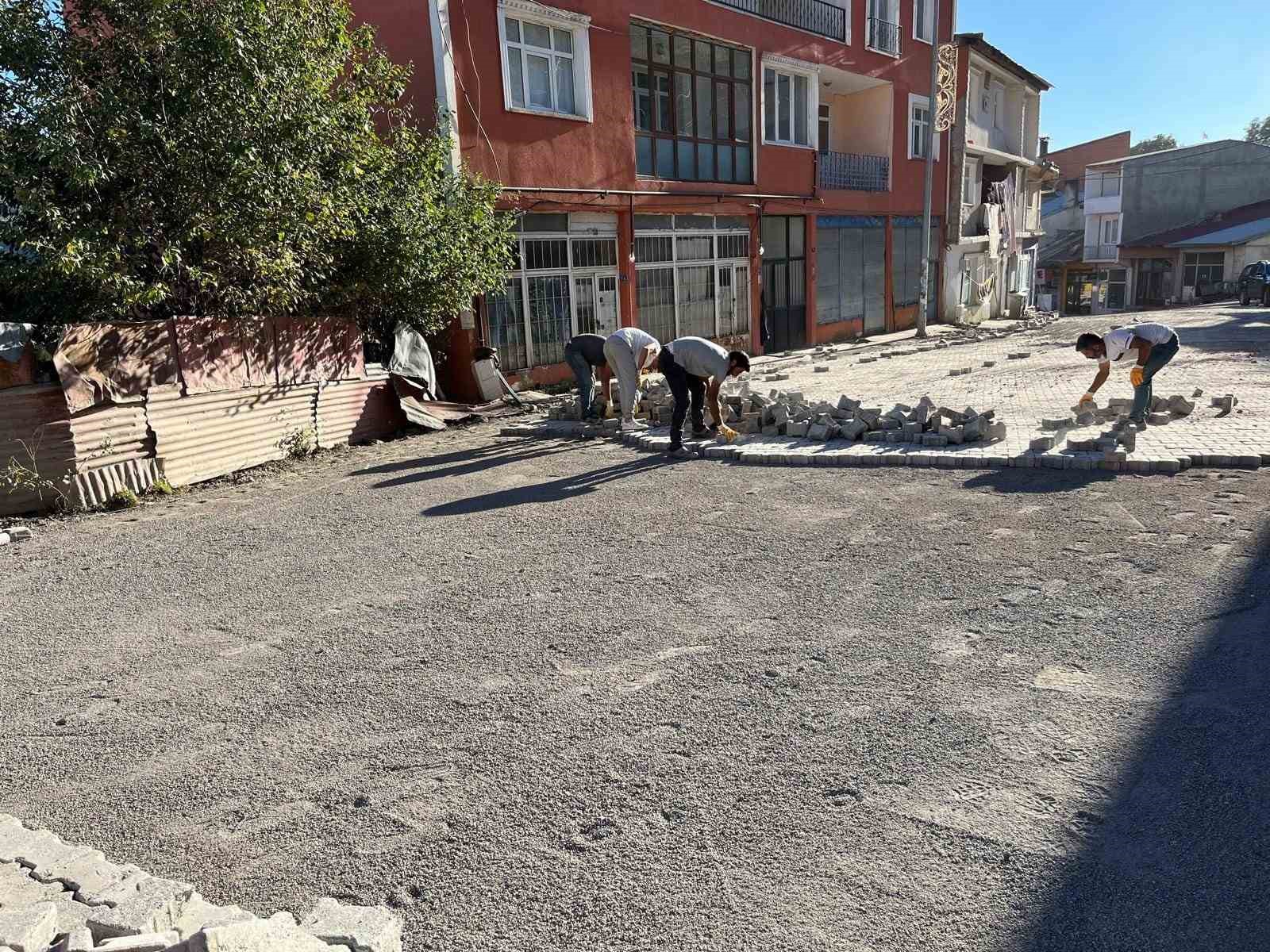 Posof’ta altyapı çalışmaları devam ediyor
