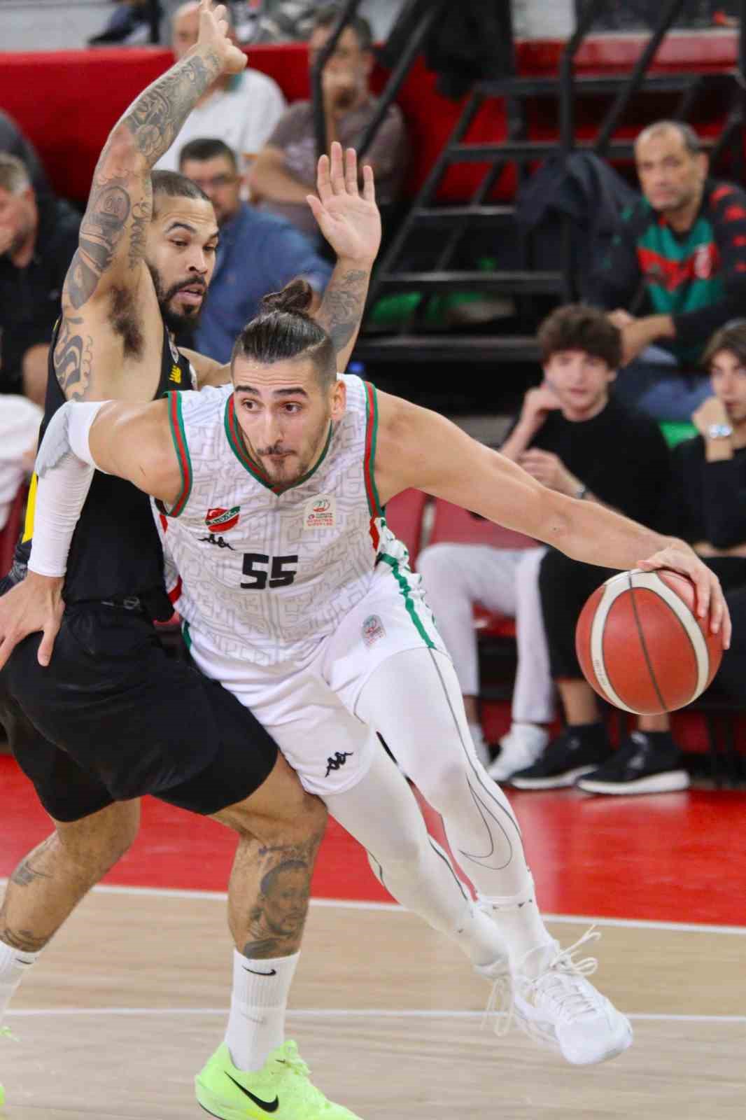 Türkiye Basketbol Süper Ligi: Karşıyaka: 107 - Mersinspor: 81
