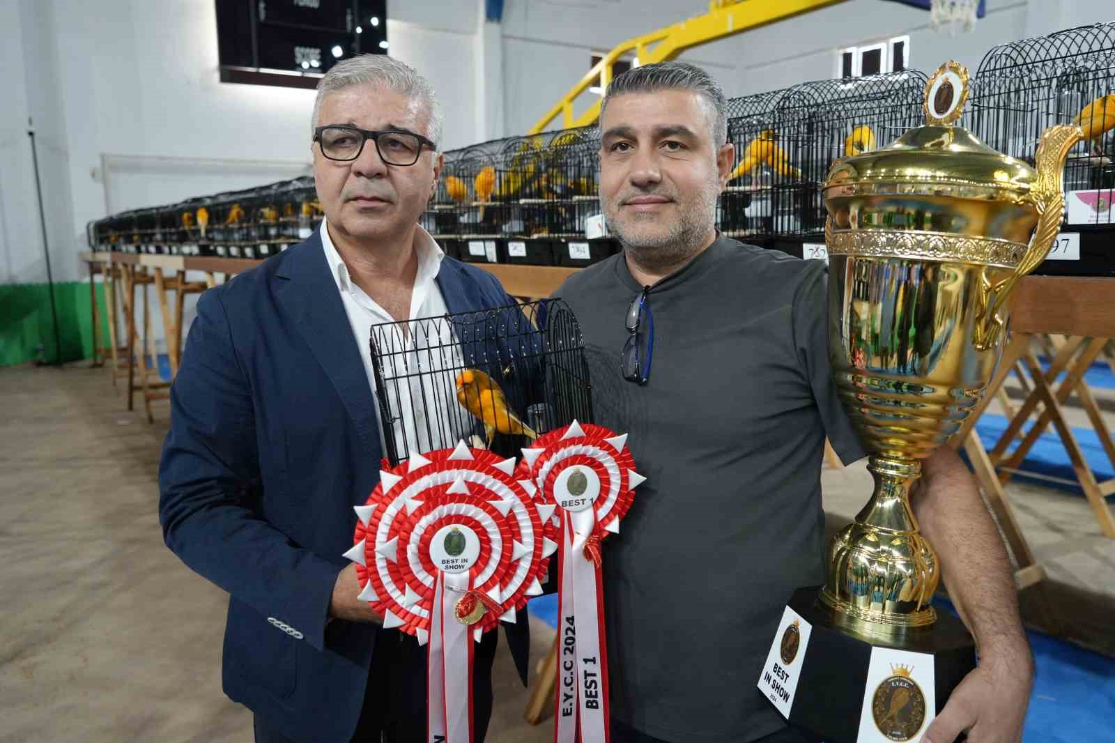 Dünyanın en yoğun katılımlı kanarya ırk yarışması Balıkesir’de yapıldı
