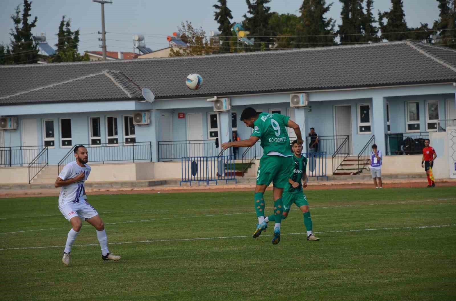 TFF 3. Lig: Efeler 09 SFK: 0 - 52 Orduspor FK: 1
