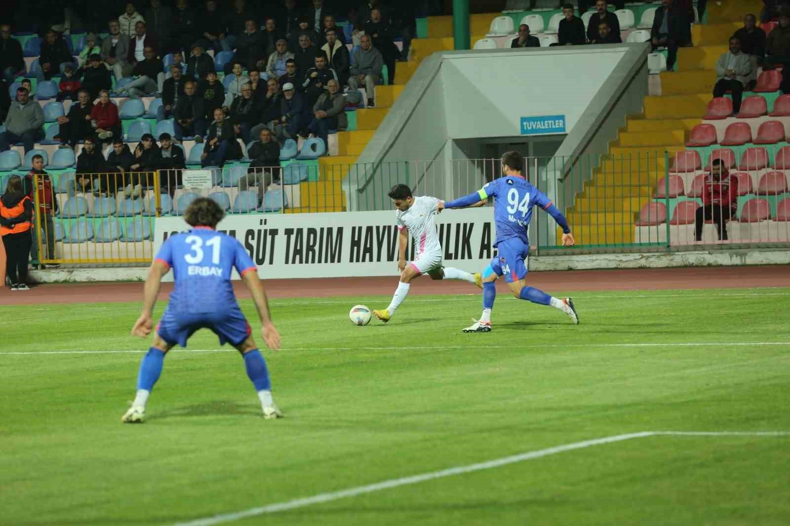 TFF 2. Lig: Isparta 32 Spor: 0 - İskenderunspor: 0
