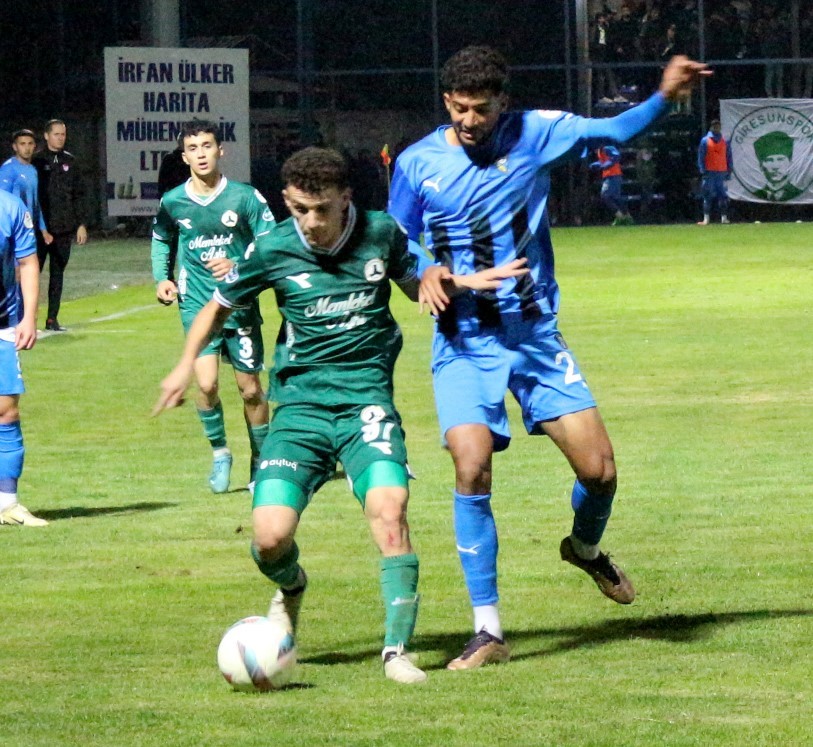 TFF 2. Lig: Karacabey Belediyespor: 3 - Giresunspor: 1
