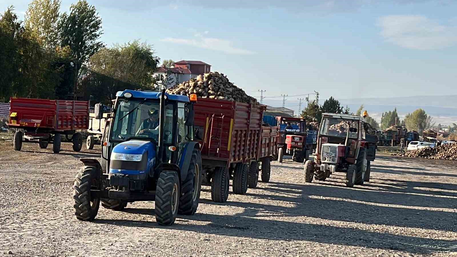 Akyaka’da pancar hasadı başladı
