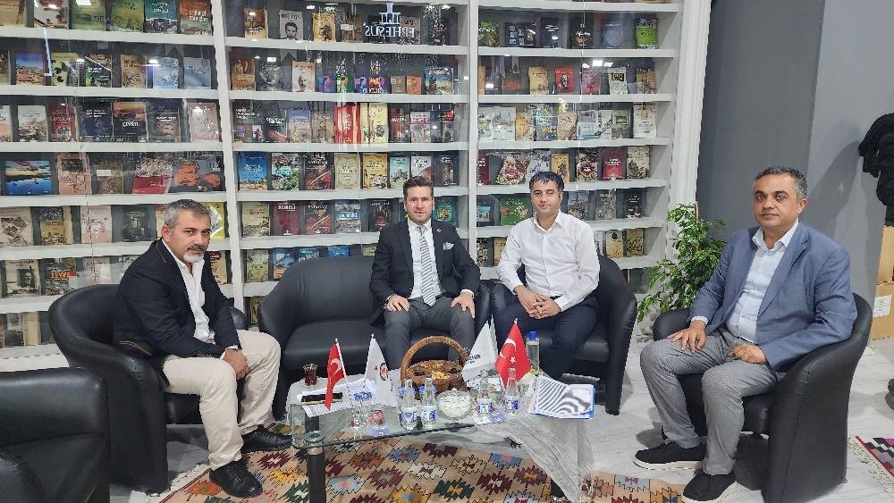 Başkan Tatık’tan kitap fuarında okuma vurgusu
