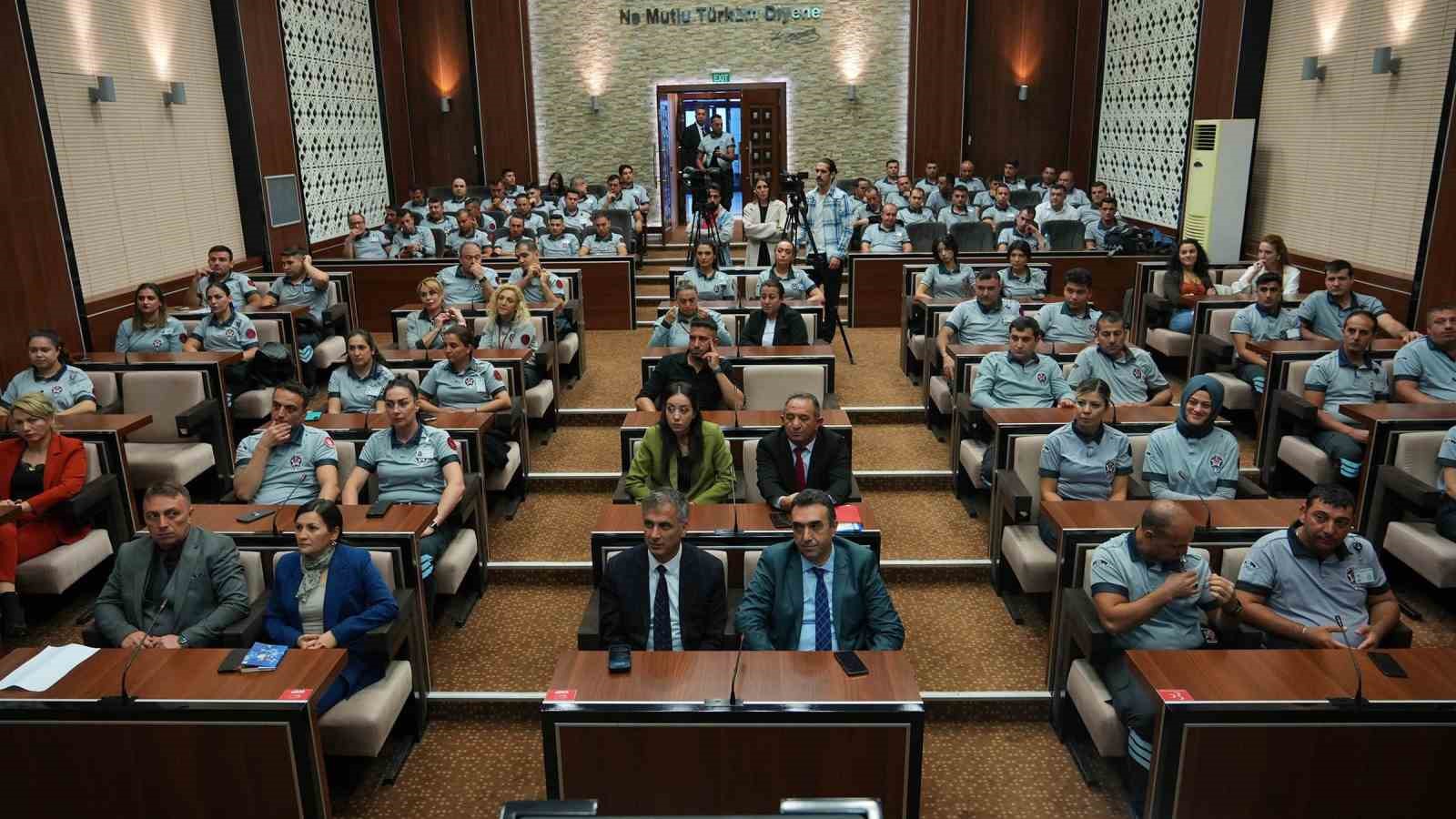 Keçiören Belediyesinin güvenlik personeline Afet Farkındalık ve Yangın Eğitimi
