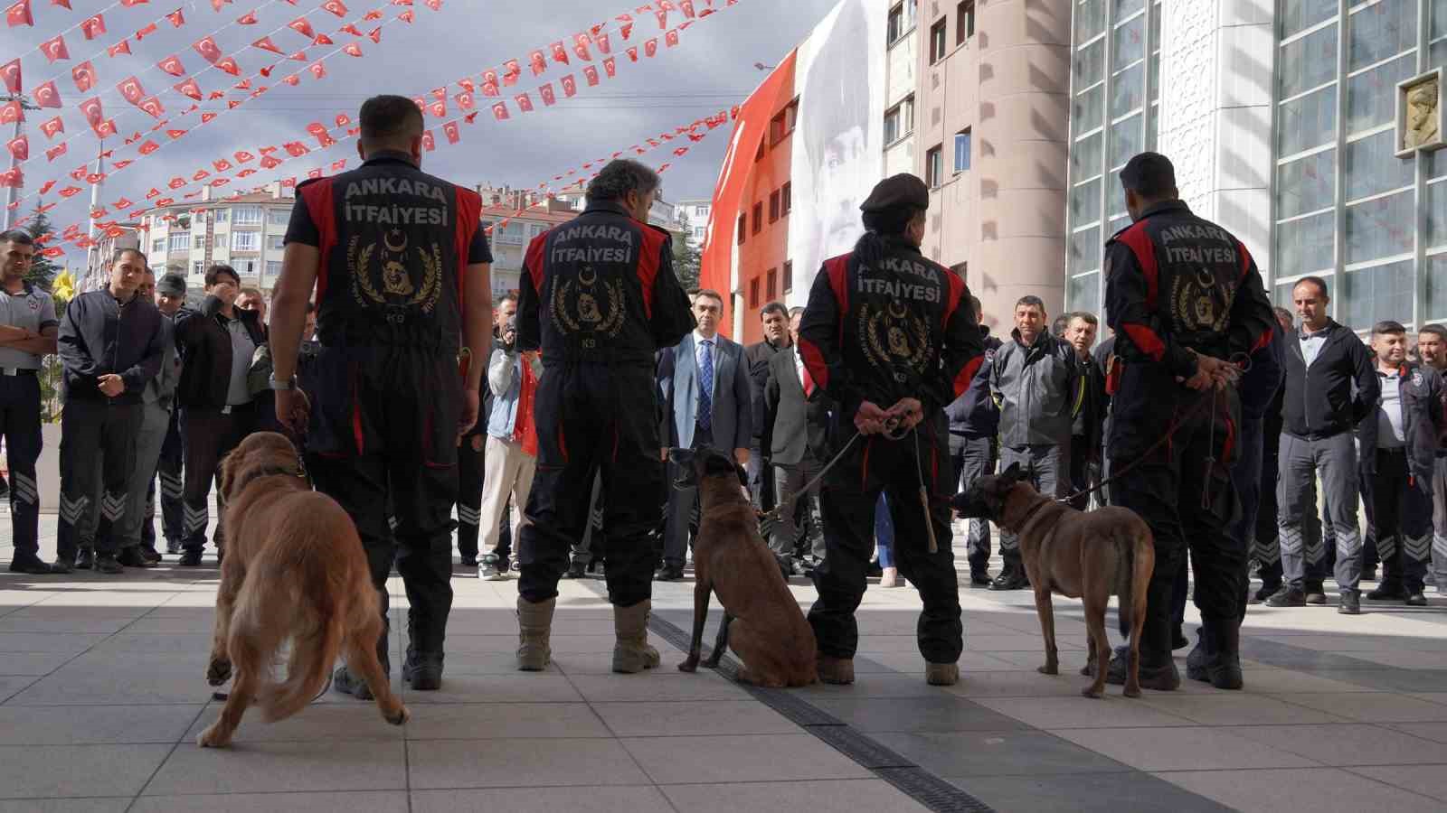 Keçiören Belediyesinin güvenlik personeline Afet Farkındalık ve Yangın Eğitimi
