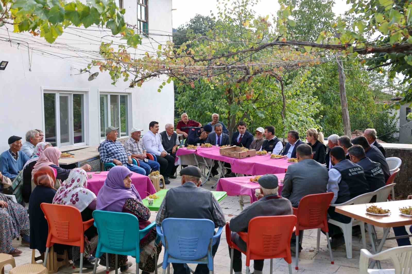 Vali Aygöl, Kavacık köyünde vatandaşları dinledi
