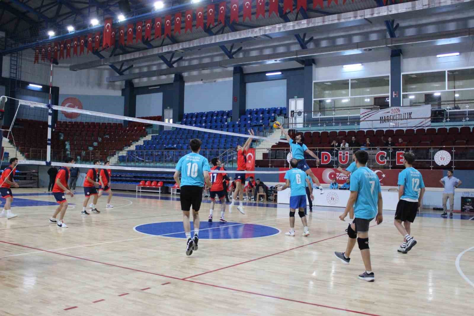 Yurtlar arası voleybol şampiyonası başladı
