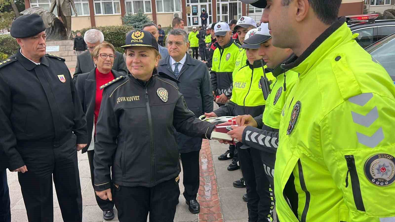 Sinop’ta emniyet ve jandarmaya hizmet aracı tahsisi
