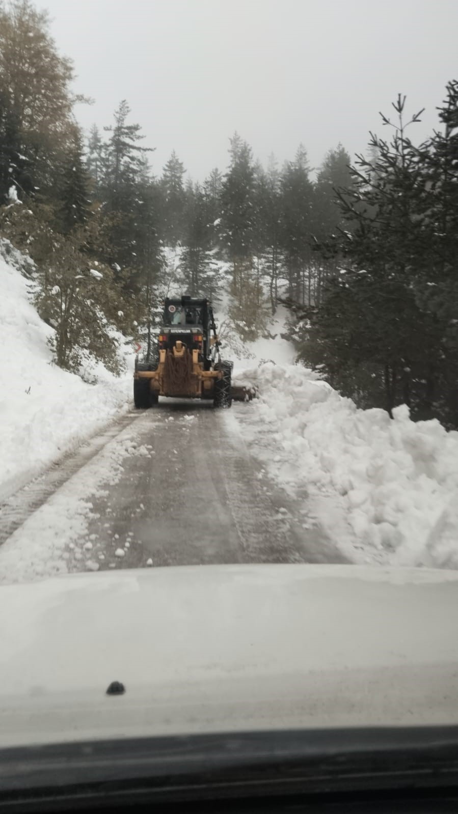 Kastamonu’da ekiplerin karla mücadelesi erken başladı
