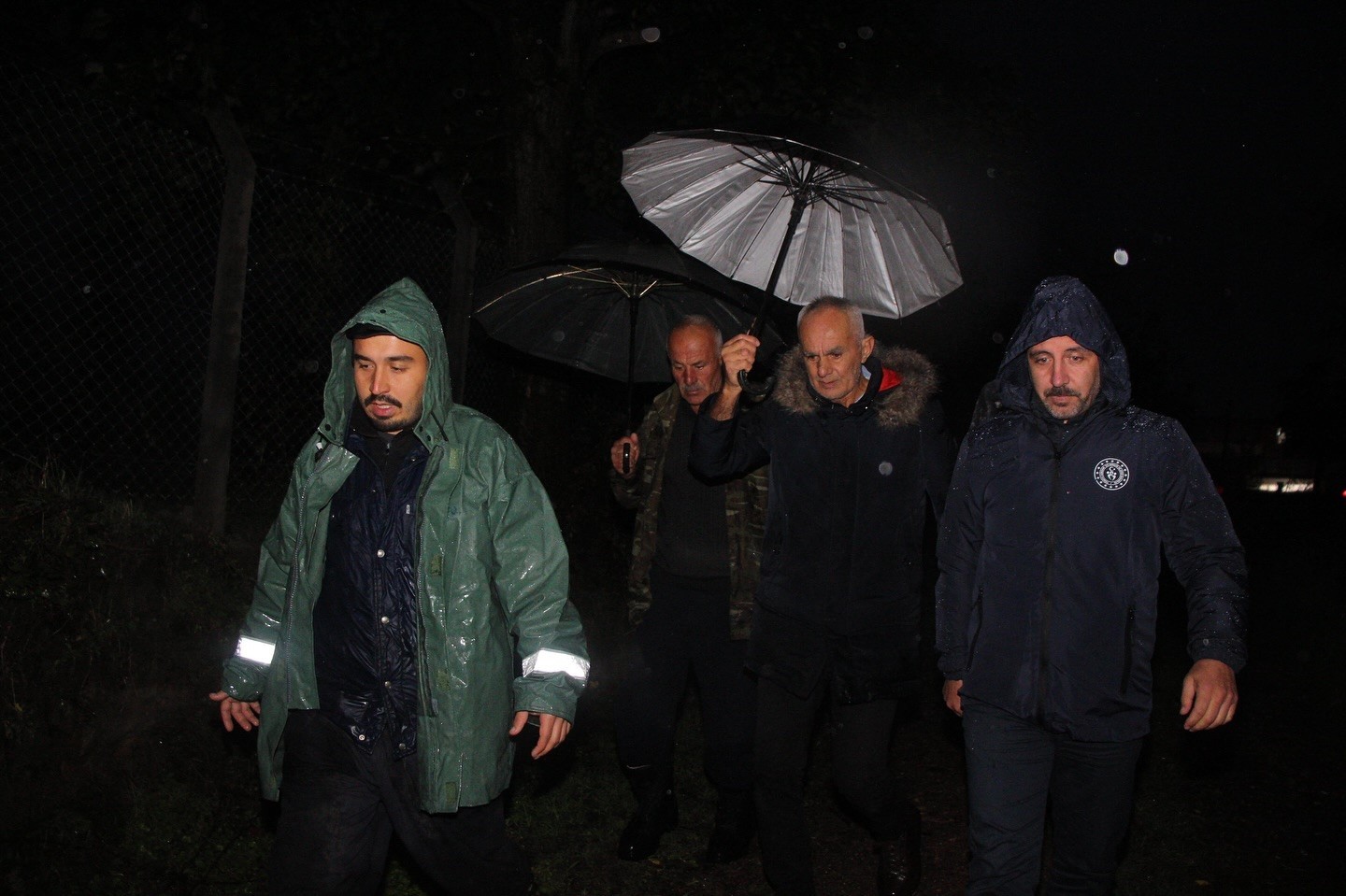 Ordu’da sağanak nedeniyle istinat duvarı yıkılan ev boşaltıldı
