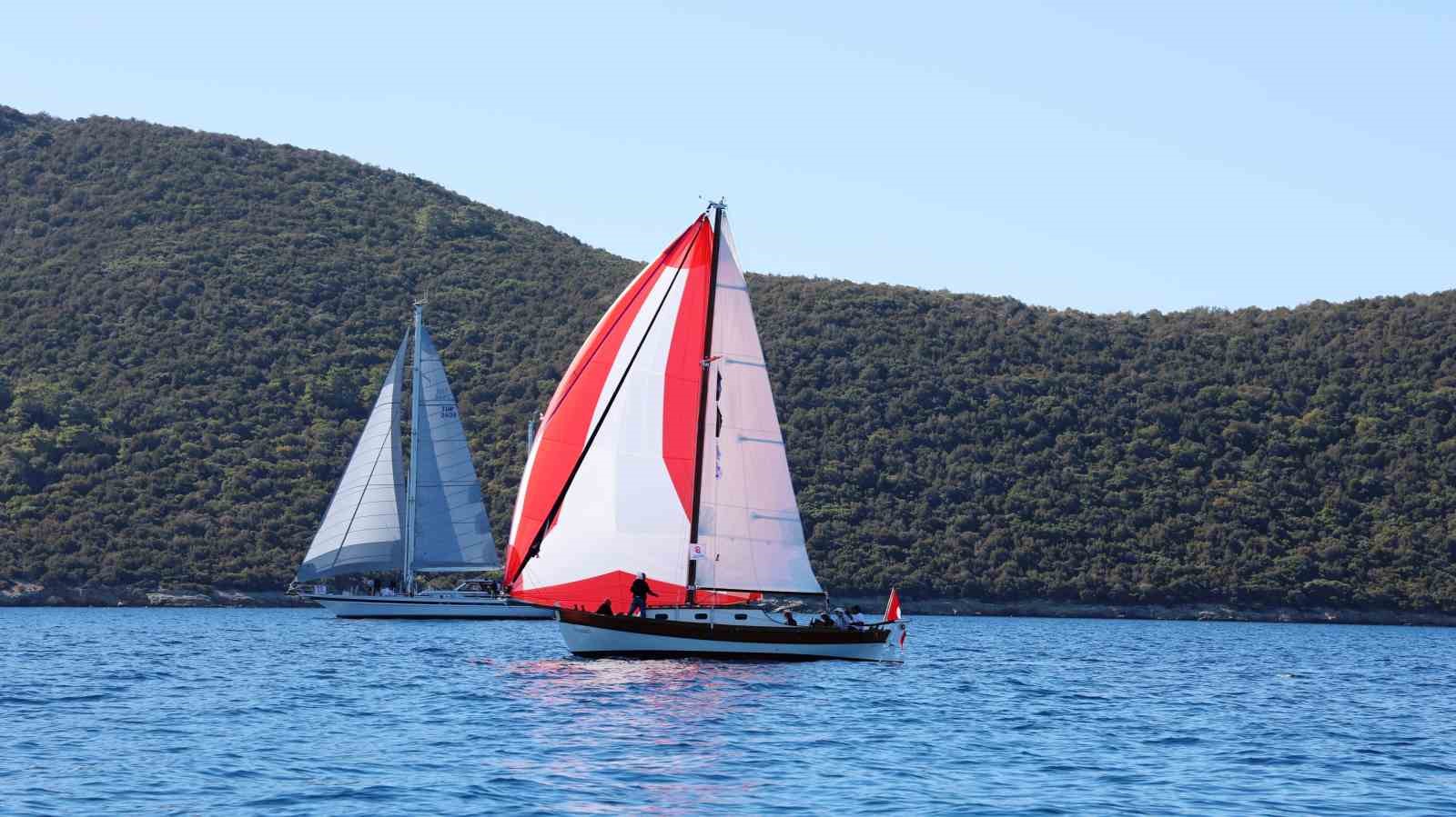 Bodrum’un maviliklerinde 36. The Bodrum Cup rüzgarı esti
