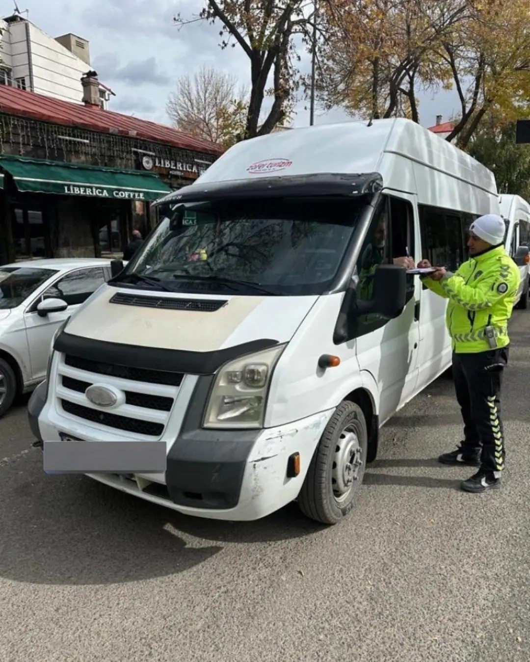 Kars’ta okul servisleri tek tek kontrol ediliyor
