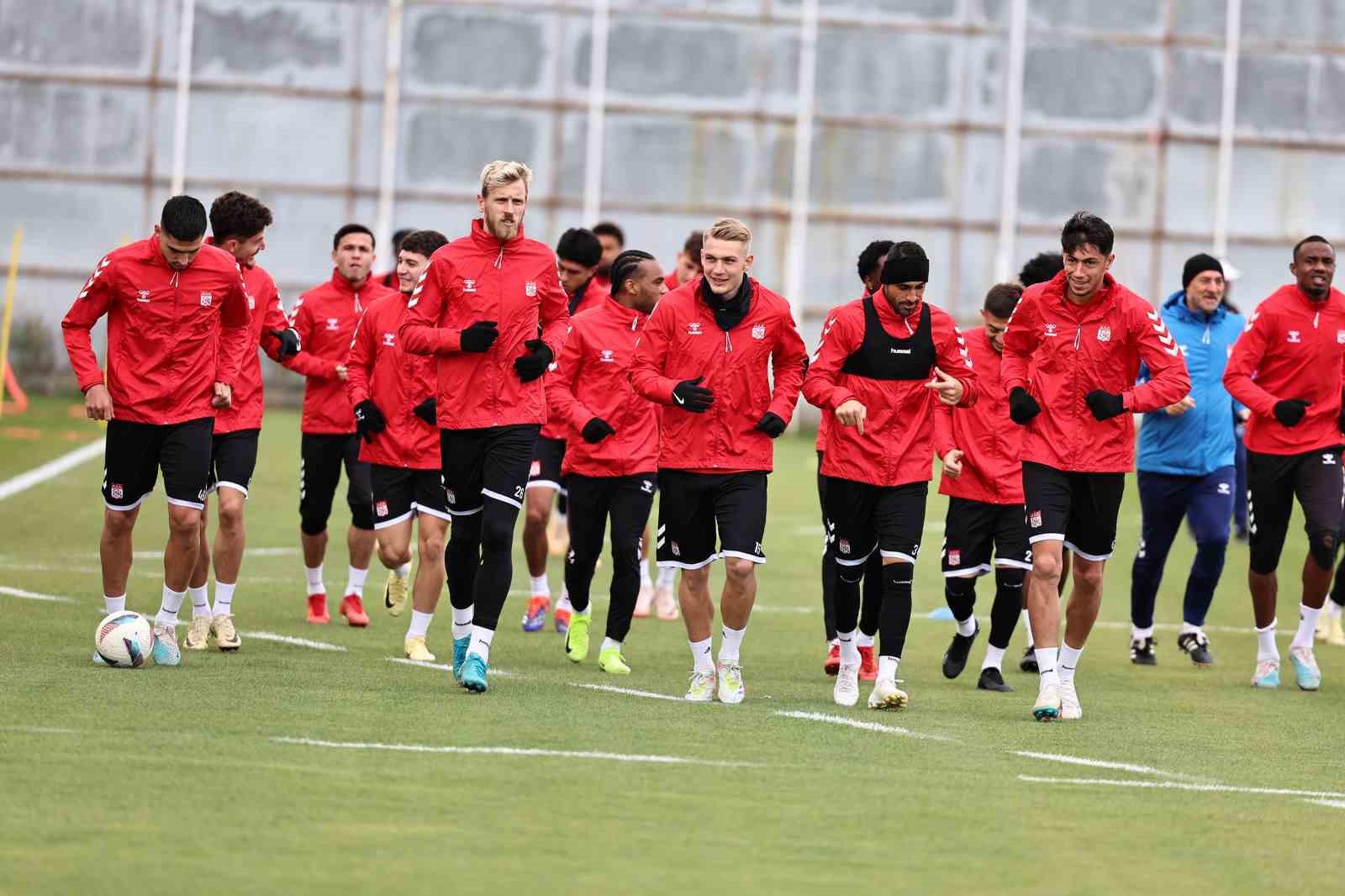 Sivasspor’da Adana Demirspor mesaisi
