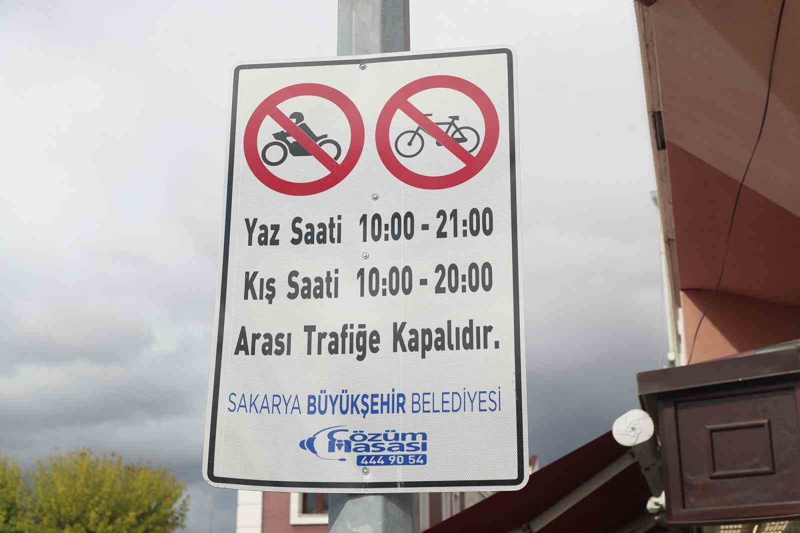 Sakarya Büyükşehir Belediyesi Zabıta ekiplerinden bisiklet sürücülerine uyarı
