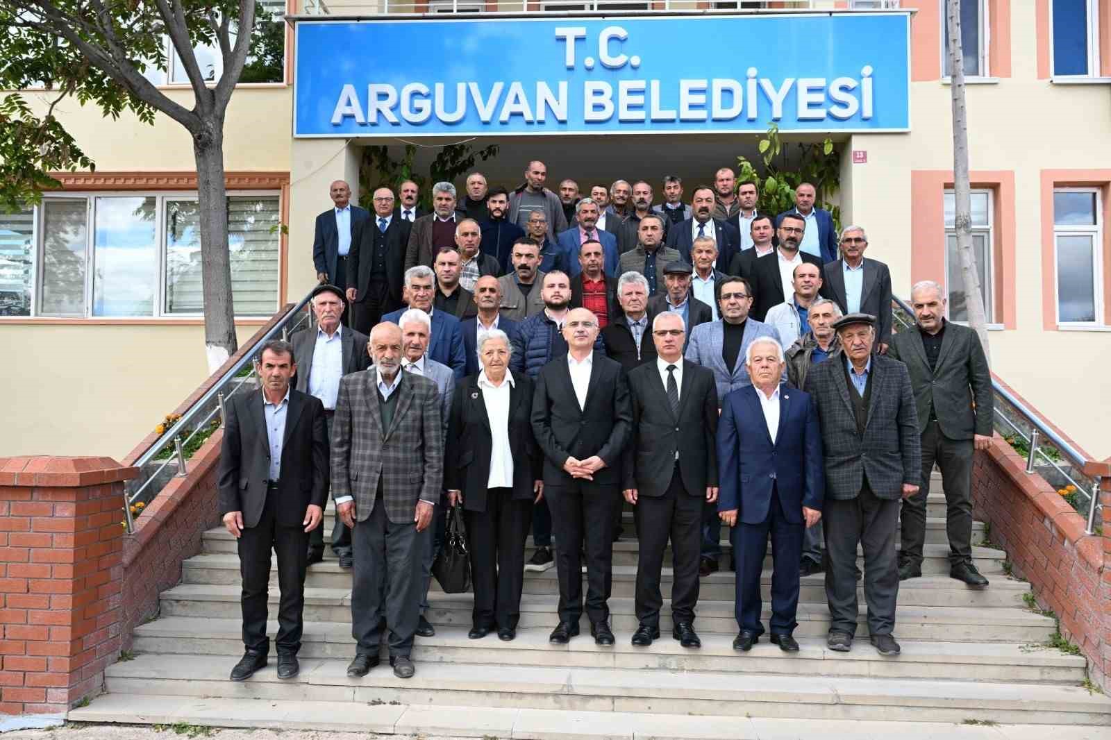 Başkan Er Arguvan ile  Arapgir’de temaslarda bulundu
