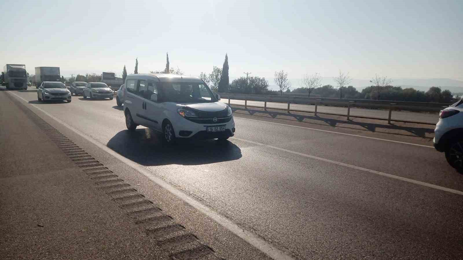 Karacabey’de zincirleme kaza: 9 yaralı
