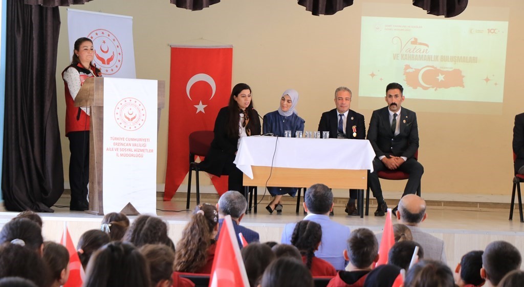 Erzincan’da “Vatan ve Kahramanlar” buluşması
