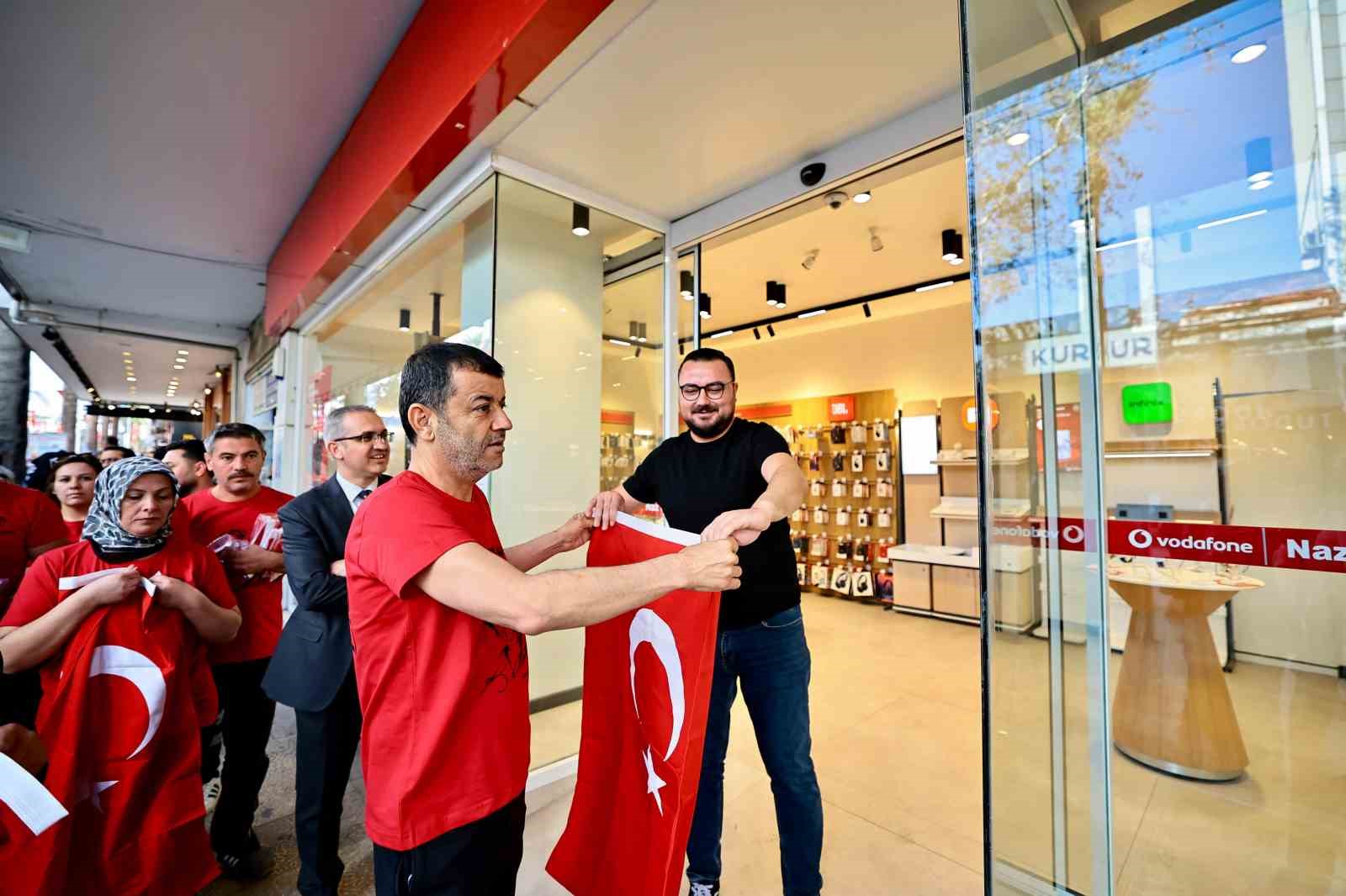 Denizli’de 400 öğrenciden 29 Ekim Cumhuriyet Bayramına özel koreografi
