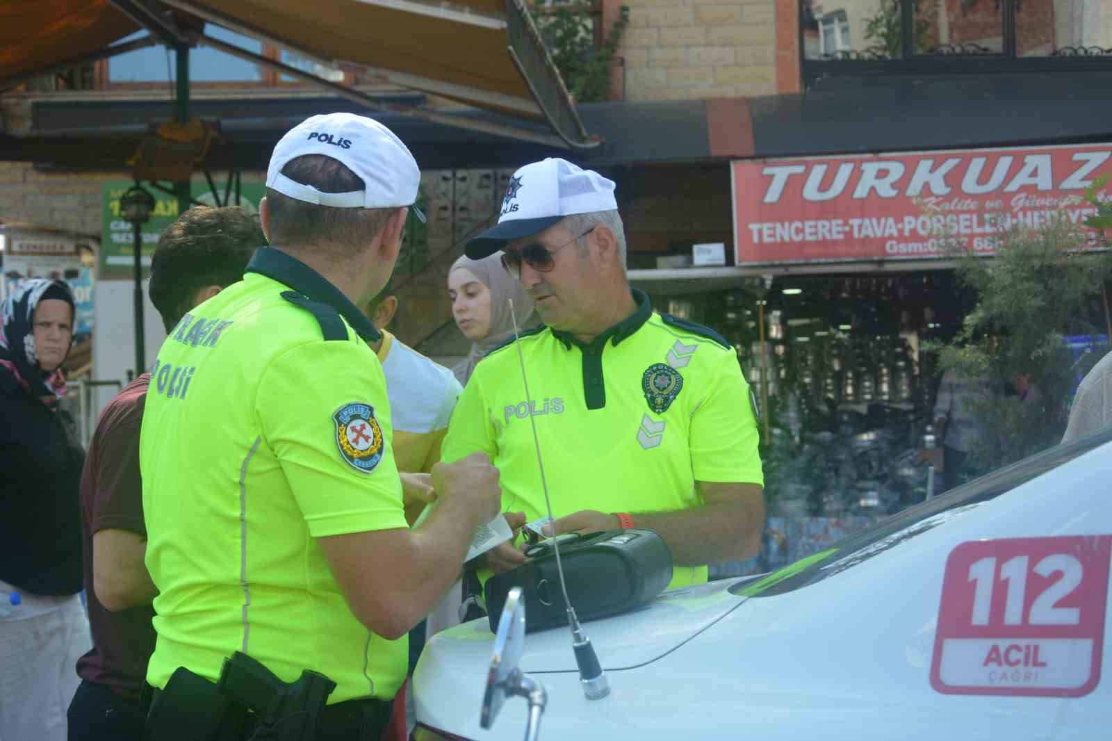 Ordu’da motosiklet ve otomobil sürücülerine eş zamanlı denetim
