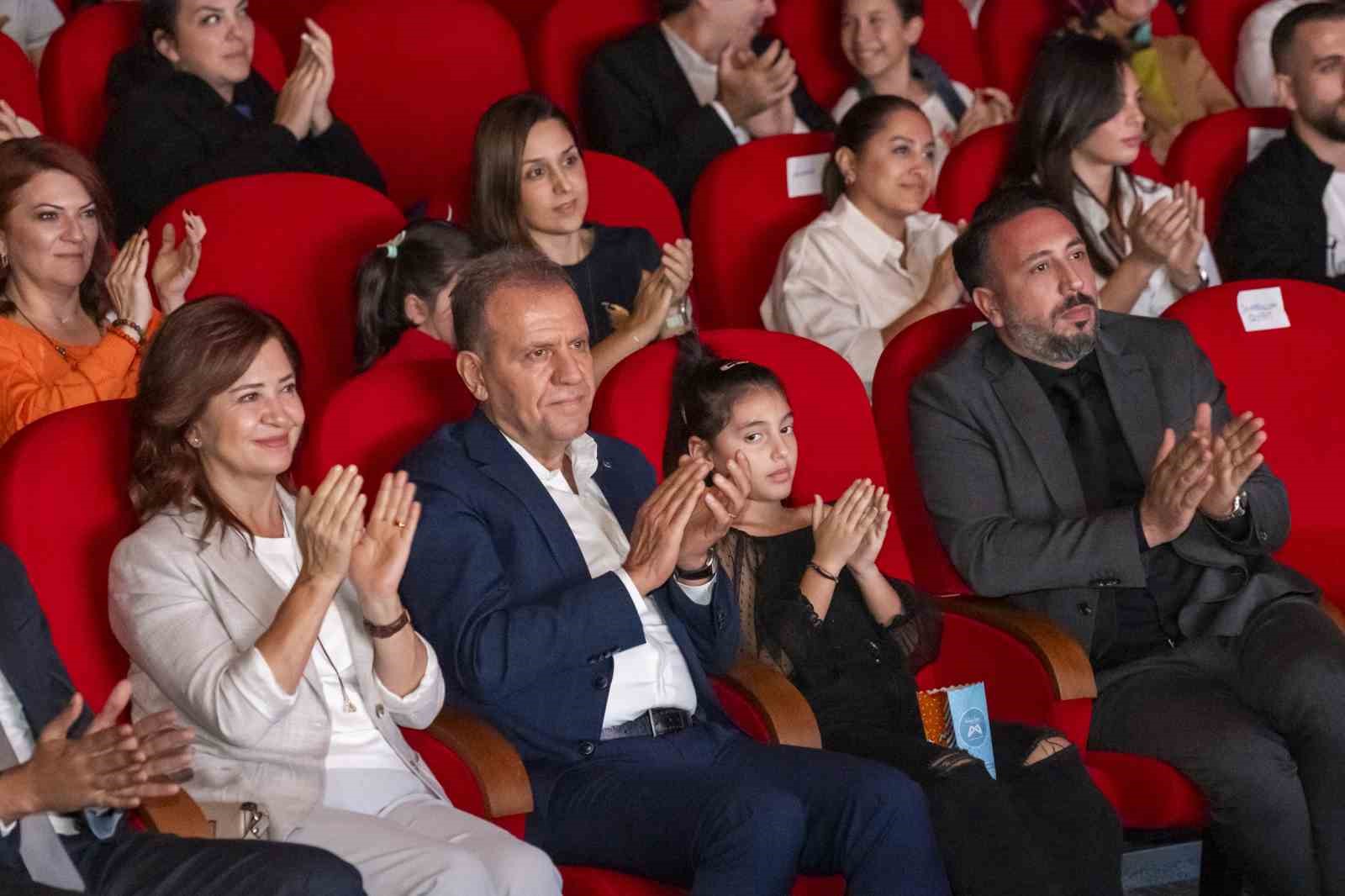 Atatürk’ün çocukluk hayatını anlatan ’Mustafa’ isimli filmin galası yapıldı
