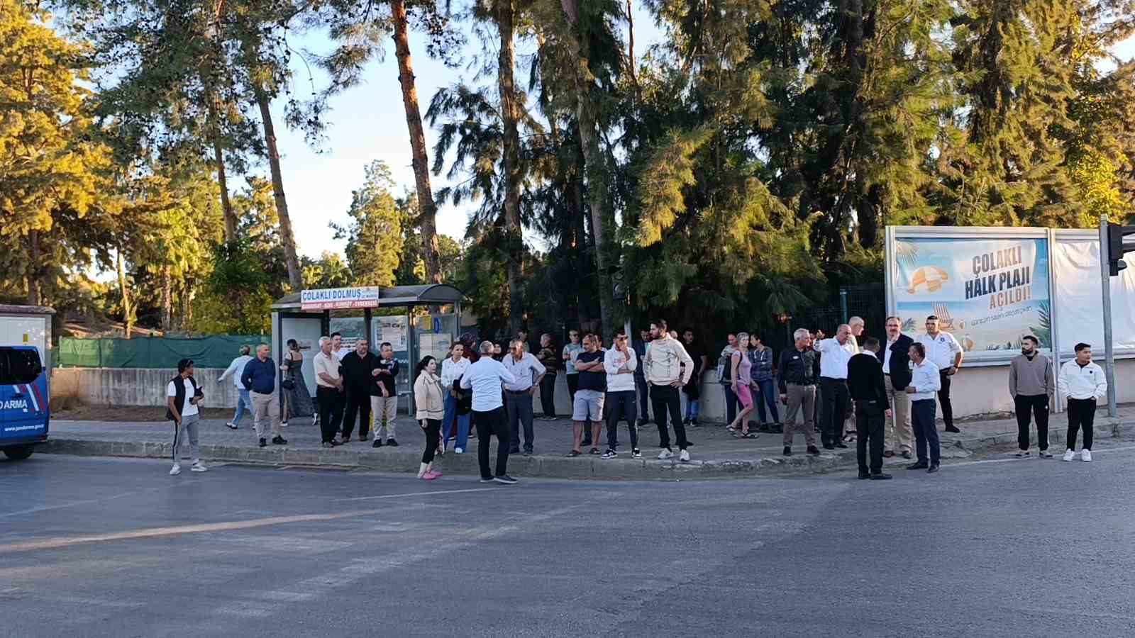 Antalya’da otel çalışanlarını taşıyan servis araçları çarpıştı: 13 yaralı
