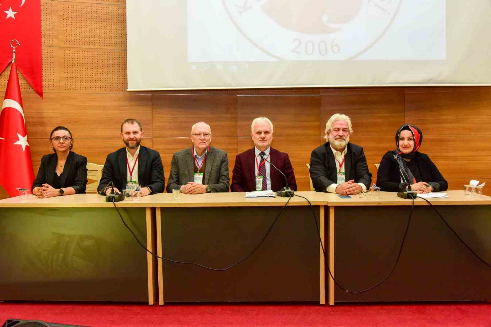 Kastamonu Üniversitesi’nde “Yeşil Dönüşüm ve İnovatif Yaklaşımlar” paneli düzenlendi
