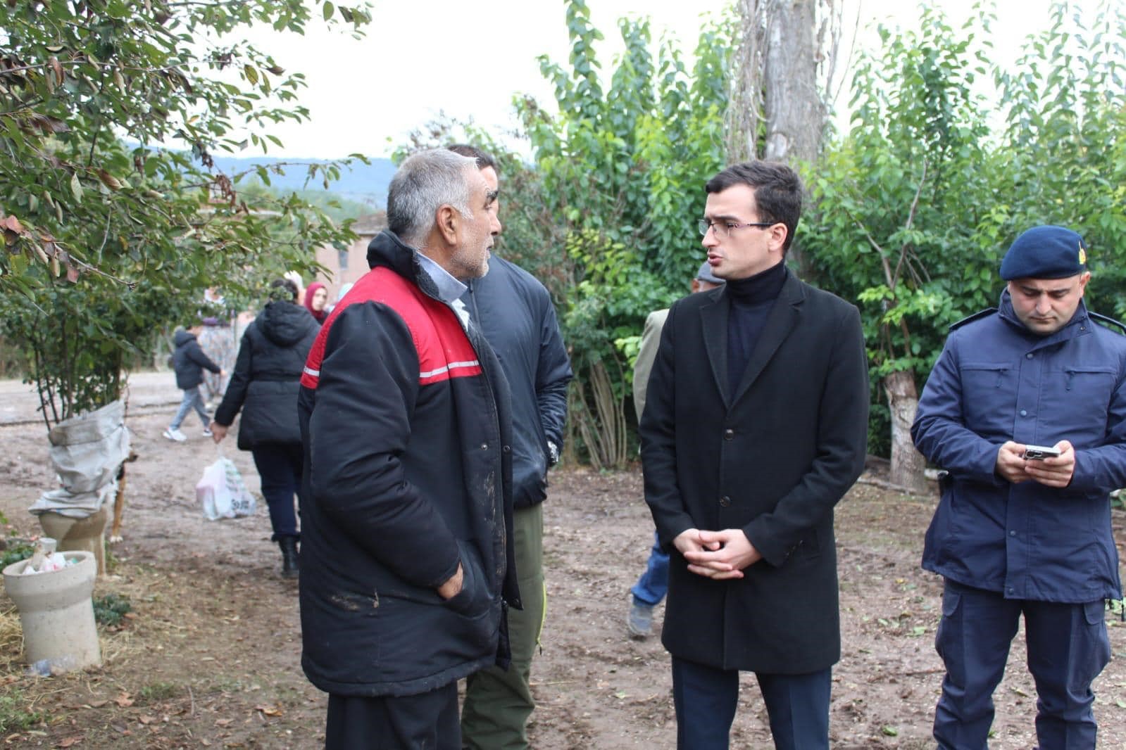 Evi yanan Tamsu ailesinin ihtiyaçları devlet tarafından giderilecek
