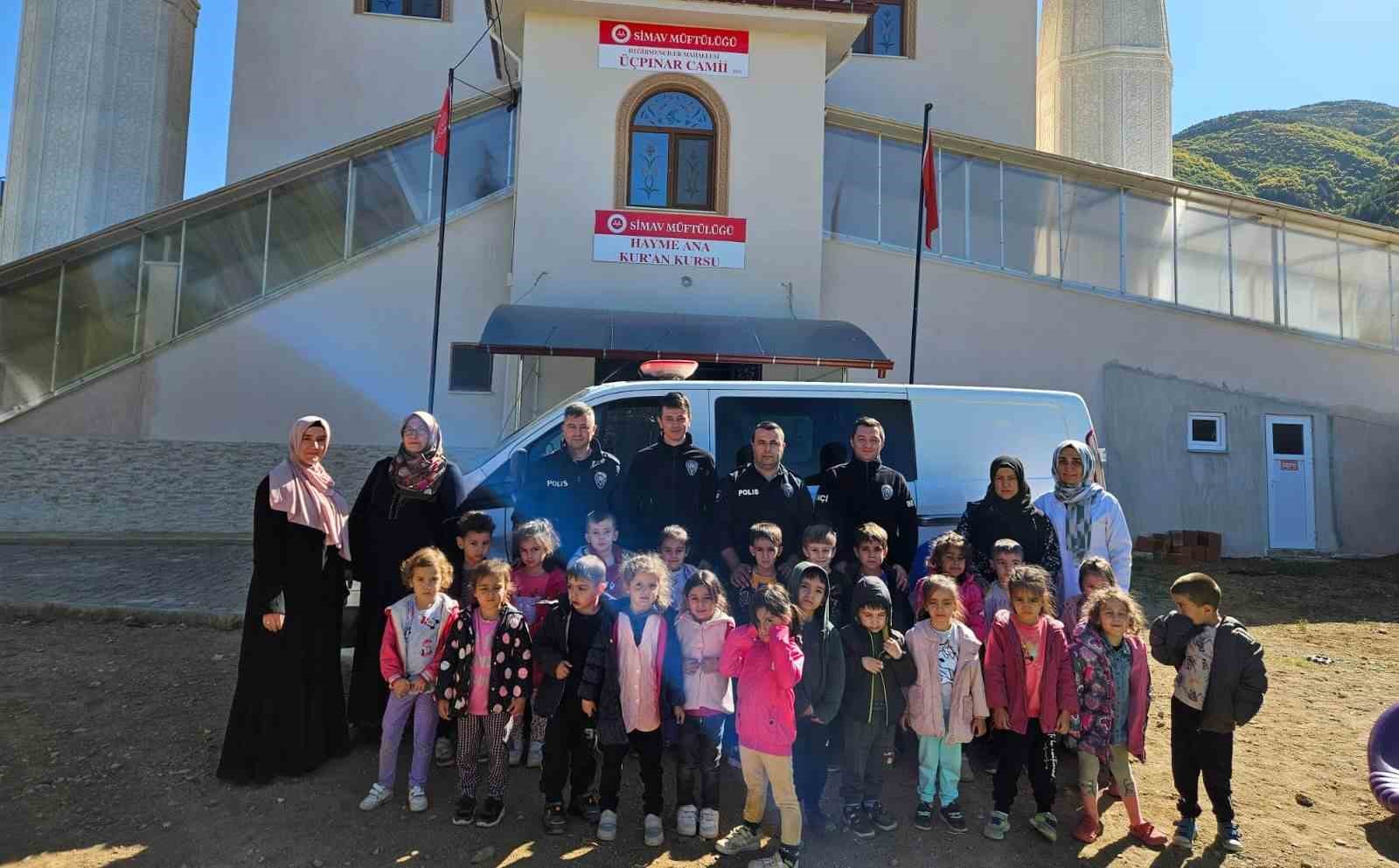 Simav’da miniklere polislik mesleği tanıtıldı
