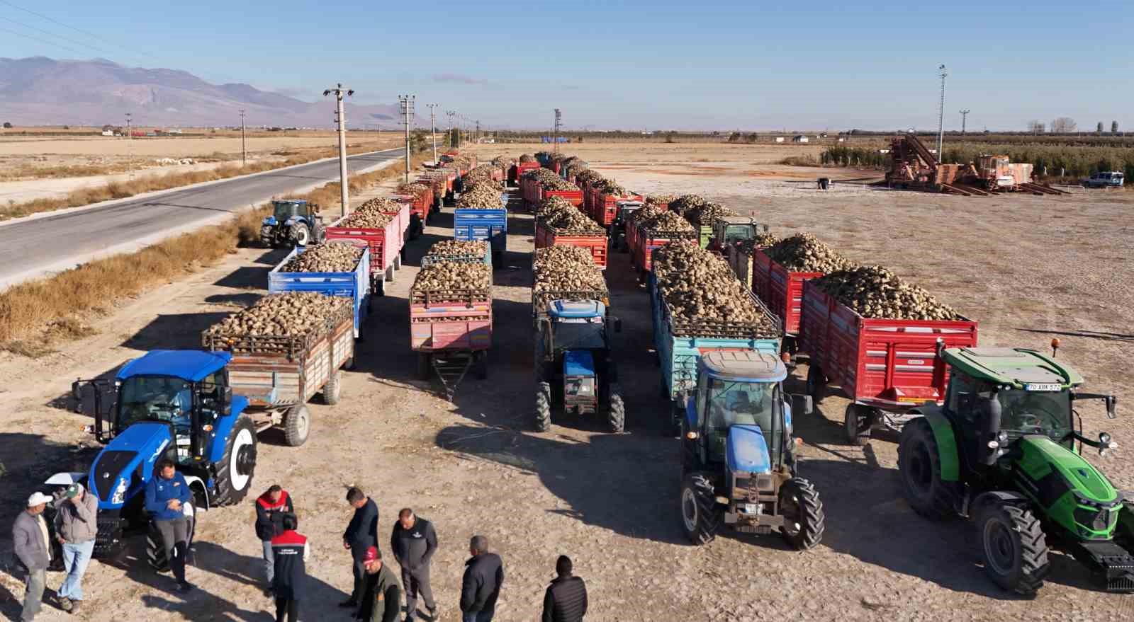 Karaman’da kantarlar pancar alımına dualarla başladı
