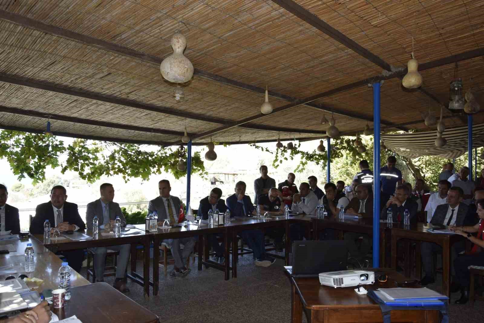 Bafa Gölü ve Herakleia Antik kenti için koruma toplantısı düzenlendi
