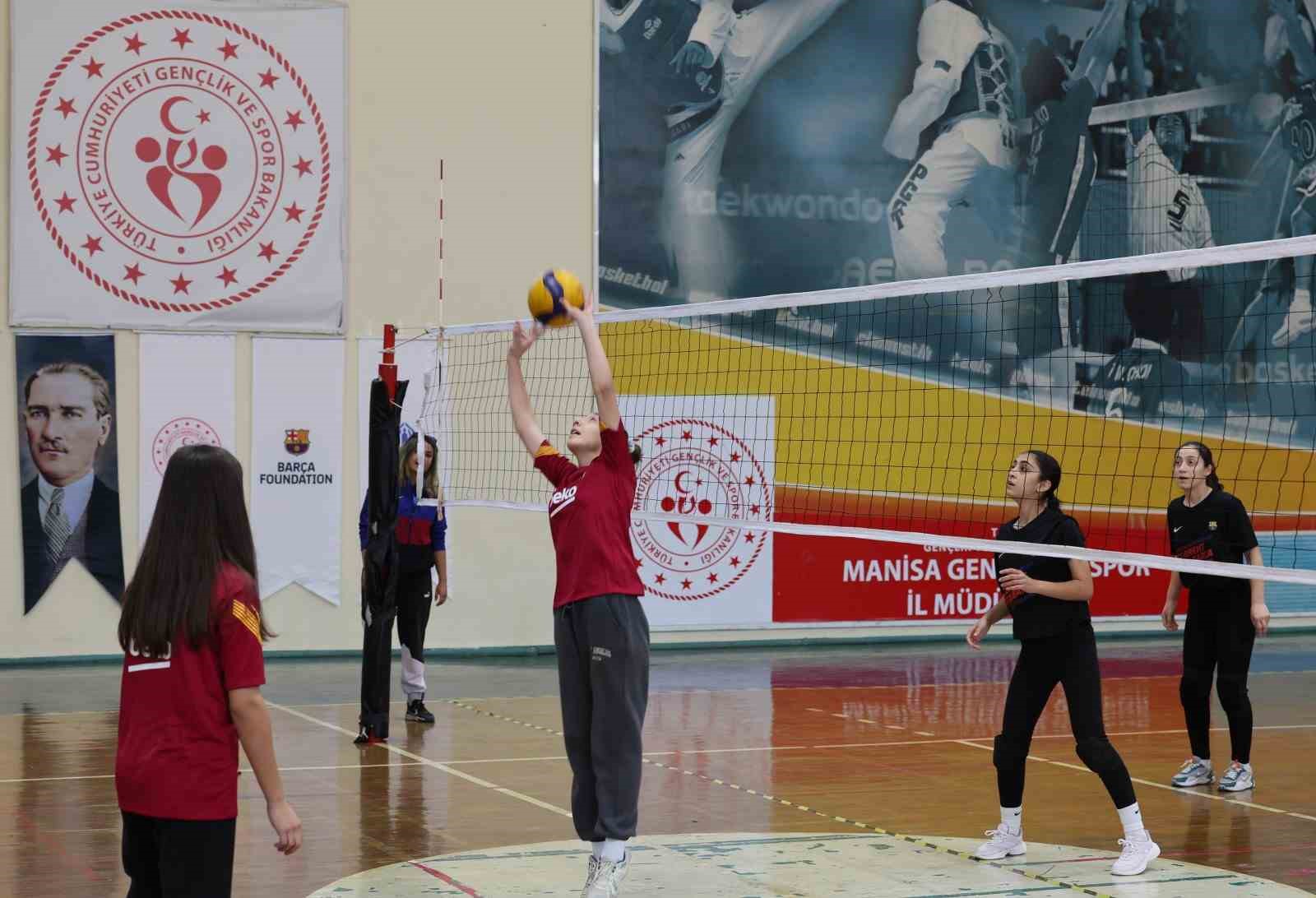 Manisa’da spor yoluyla kardeşliği pekiştirdiler
