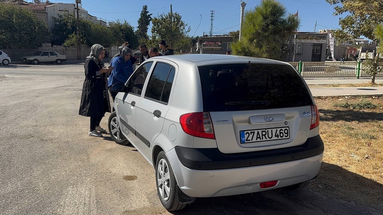 Kilis’te motosiklet ile otomobil çarpıştı:2 yaralı
