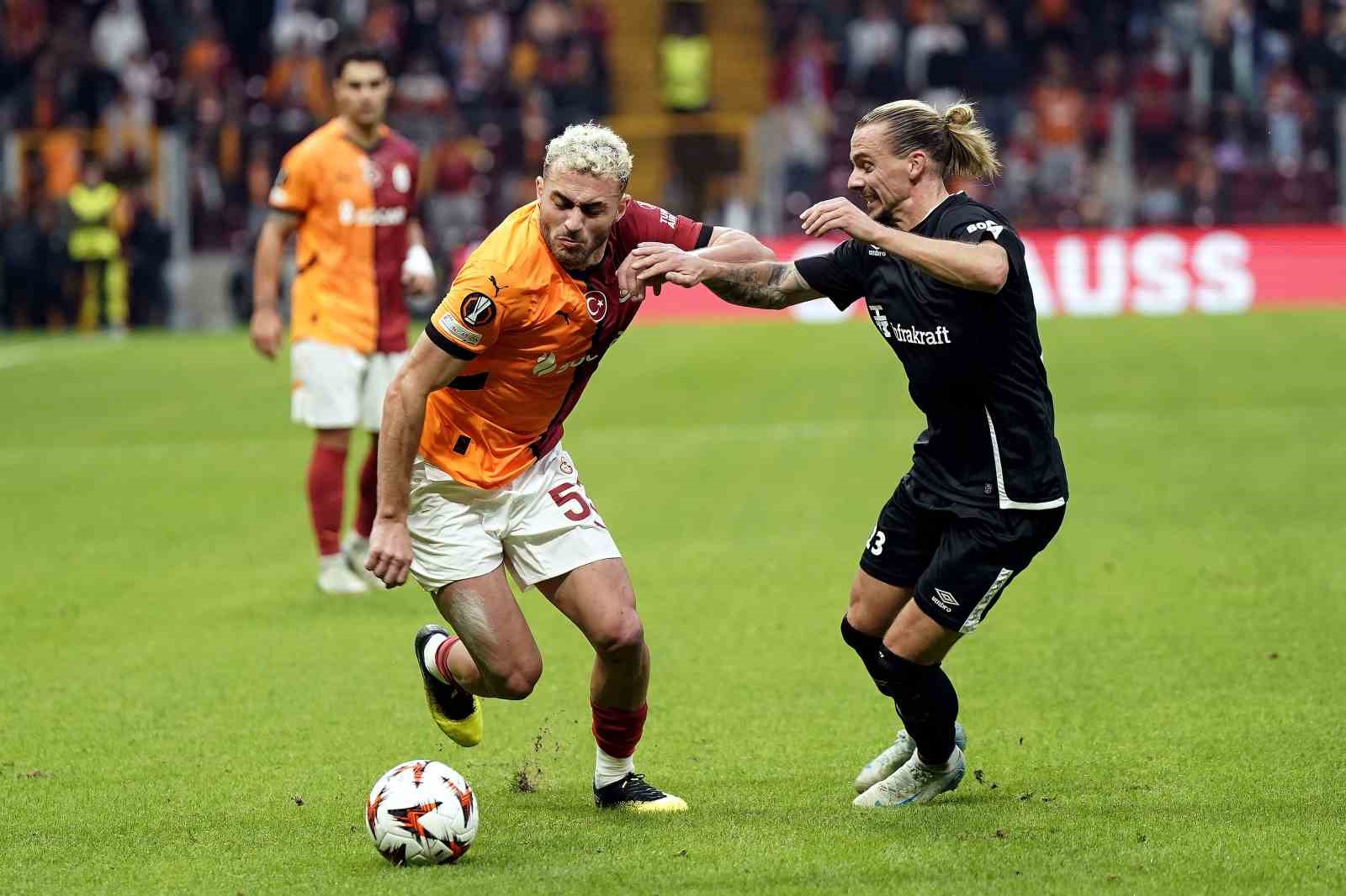 UEFA Avrupa Ligi: Galatasaray: 3 - Elfsborg: 0 (İlk yarı)
